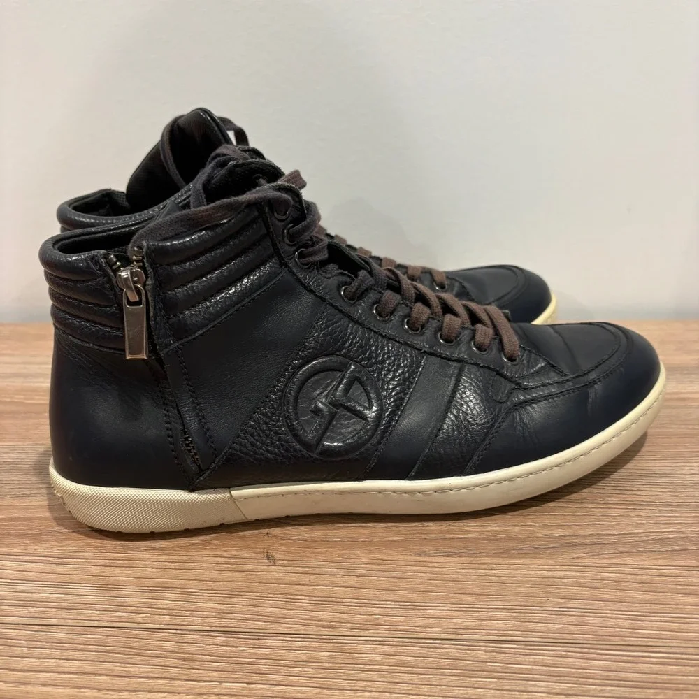 Giorgio Armani Leather High Top Sneakers Mens Navy Blue Size 9.5 Side Zip X2Z005